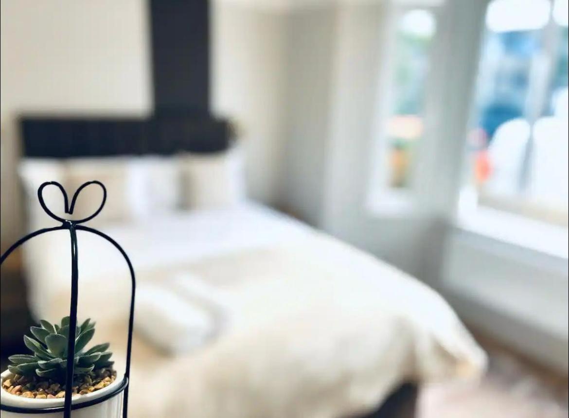 London South Charming Ensuite Look Like Hotel Designer Room Экстерьер фото